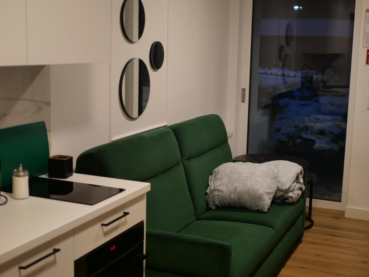 Przytulna Kawalerka 77 Apartment Вроцлав Екстериор снимка